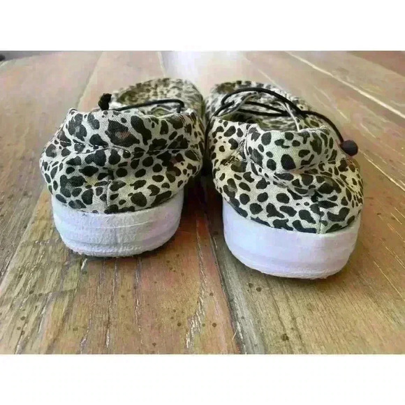 Corky's Kayak Leopard Slip On Women's Boat Shoe, size 8 - Picture 9 of 11